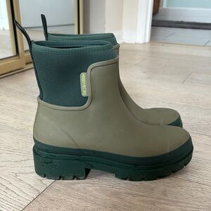Merry People Tully Green Ankle Rain Boots